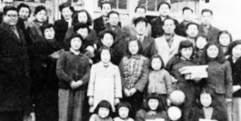 孤児収容施設へクリスマスに慰問